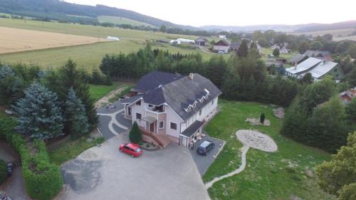 Lichkov House | U nových přátel