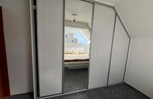 Kamenicky Senov House | U Skleněného stromu