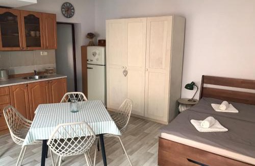 Dubne House | Ubytování u chalupy
