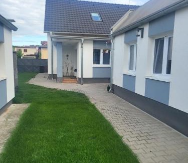 Sulejovice House | Ubytování U100bodů za švestkovou dráhou