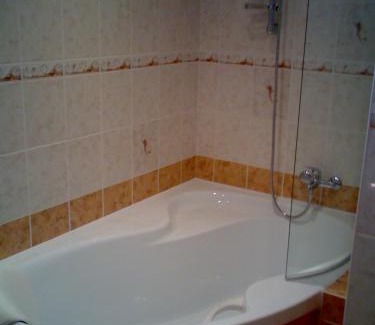 Mlade Buky Apartment | Ubytování v Mladých Bukách