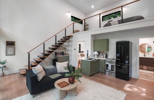 Rockbridge Cabin | Uckor's Edge | Modern Cabin | Hocking Hills