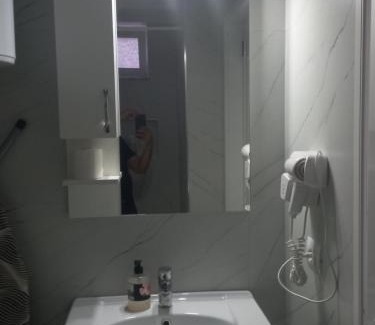 Tirana Apartment | Ulliri