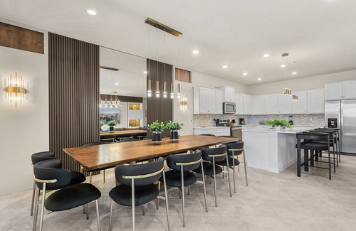 Four Corners House | Ultimate 10 Bed Luxury Retreat with Epic Playroom