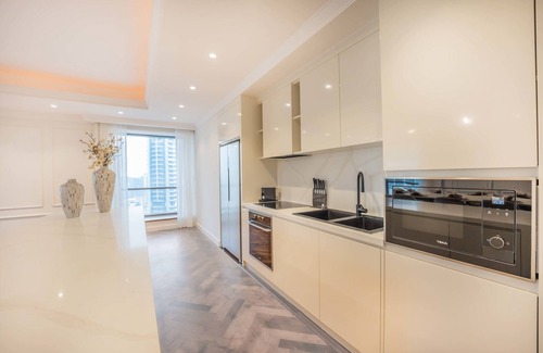 Dubai Marina Villa | Ultimate 5BR Duplex Sky Villa with Private Pool