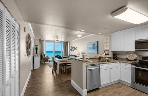 Panama City Beach Condo | Ultimate Beachfront Getaway: Gulf front condo on the 2nd floor! Beach service included!