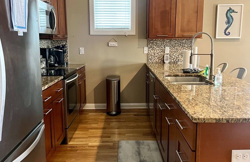 Long Beach House | Ultimate Beach Getaway in Beautiful Home with heated pool option!