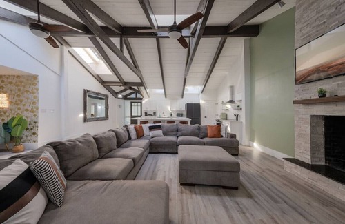 Kissimmee Apartment | Ultimate Escape! Indoor Pool + Game Room + Theater