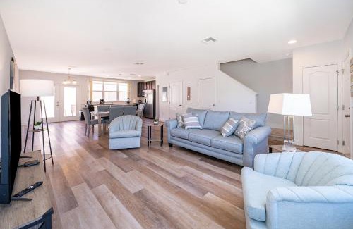 Buena Ventura Lakes Apartment | Ultimate Family Retreat in Orlando near Airport USTA & Parks