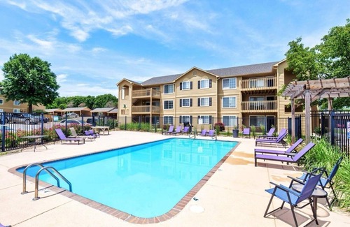 Manhattan Condo | Ultimate K-State Experience