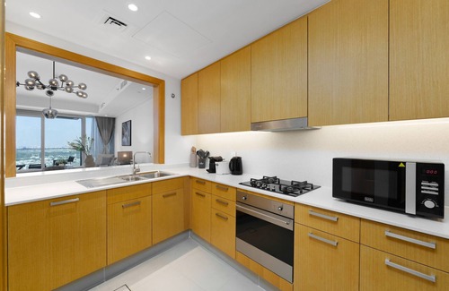 Downtown Dubai Apartment | Ultimate Living w/Front-Row Views of Burj Khalifa & Dubai Fountains