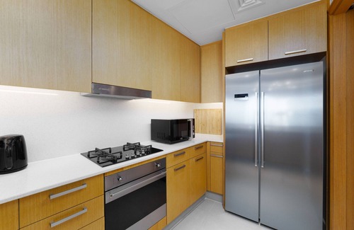 Downtown Dubai Apartment | Ultimate Living w/Front-Row Views of Burj Khalifa & Dubai Fountains