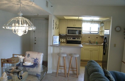 St. Pete Beach Condo | Ultimate St Pete Beach Front Rental Condo #101 * ASK about our $PECIAL$ *
