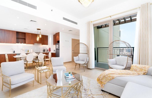 Dubai Apartment | Ultimate Stay/Sea Views/Port De La Mer/Brand New/4 People