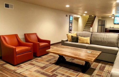 Ashwaubenon House | Ultimate Tailgate House: Titletown & Lambeaun