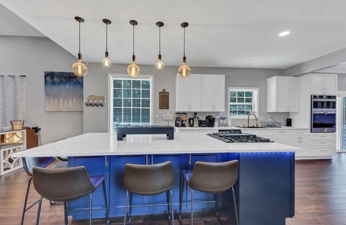 McDonough House | Ultimate Vacay Home with Glamping Option!