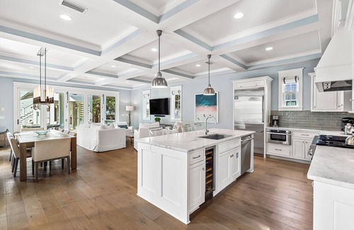 Watercolor House | Ultimate WaterColor Retreat: Bikes, Private Pool, Carriage House, and Luxury Living.