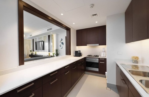 Downtown Dubai Apartment | Ultra Chic High-Floor Apt w/Direct Burj Khalifa & Fountains Views