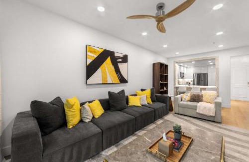 Airport Area House | Ultra Lux Oasis in Gated Community