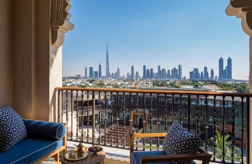 Jumeirah House | Ultra luxury Imperial Suite In Jumeirah Resort By Luxury Bookings