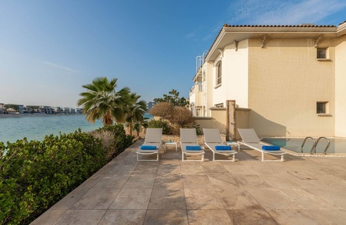 Palm Jumeirah Villa | Ultra-Luxury Villa w/Private Pool & Beach on Palm