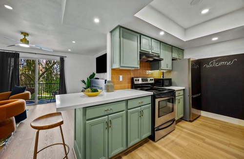 Alhambra Condo | Ultra-Modern Luxe Palm Beach–Inspired Condo | Pool |Girls Getaway