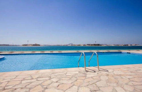 Palm Jumeirah Apartment | UltraLuxury - Seaview, Burj View Private Beach