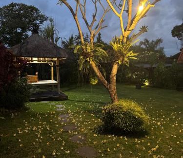Bengkel House | Umah Lumbung Estetik