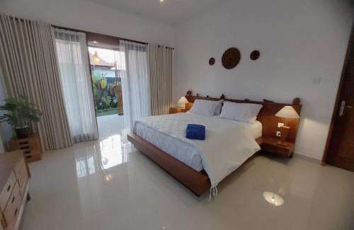 Kedewatan House | Umah43-UBUD