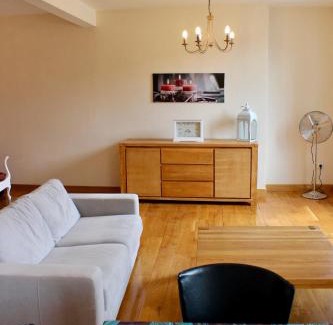Montignac Apartment | Un Joli Pied a Terre