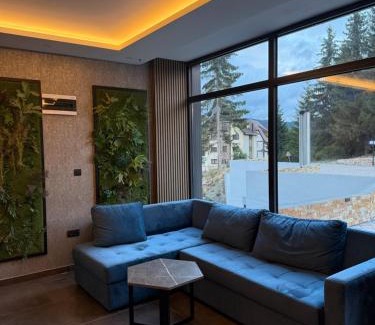 Sumadija Apartment | UN lux - Residence Hill
