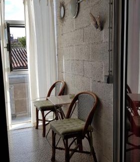 Carcassonne Apartment | Un pied à terre
