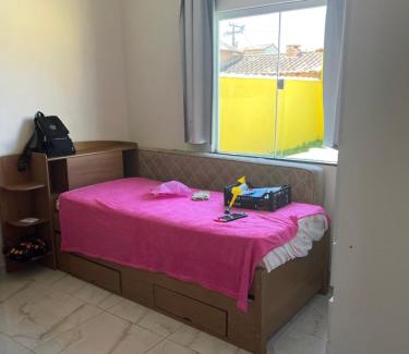 Tamoios House | Unamar - Casa AMARELA