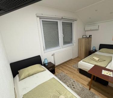 Kulen Vakuf Bed & Breakfast | Unaqua Apartments