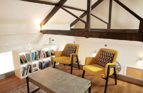 Holt House | Under new management- The old meeting hall