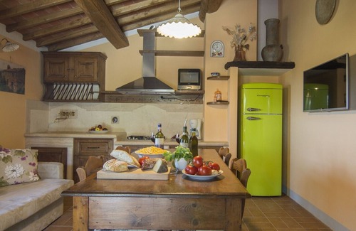 Monte Benichi Apartment | Under the Chianti Sun. View, Pool & Jacuzzi for your Family