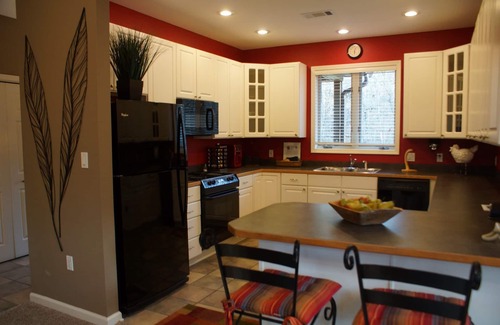 Mount Ida Condo | Unforgetable Large 2BR/2Bath, with lake access on Lake Ouachita and lake view