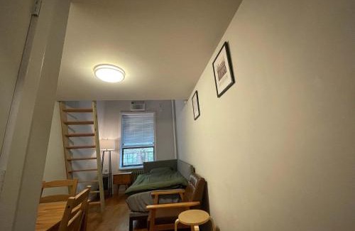 Gramercy Apartment | Union Square Studio 4 with Shower - Shared toilet