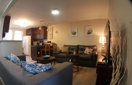 Historic Downtown Apartment | *UniQ-3Bdrm*.In HearT of DnTwn Jersey City!*5m-to-NY/Lower-Manh*20m-Mdtn!