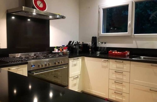 Lacanau House | Unique 10 bed high quality property in Lacanau, heated pool, ideal for families