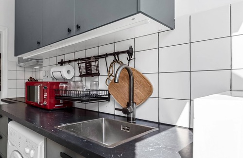 High Street Apartment | Unique 2 bedroom Flat in Heart of Walthamstow