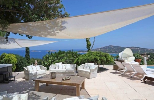 Porto Cervo Villa | Unique And Precious Context Villa With Sea View