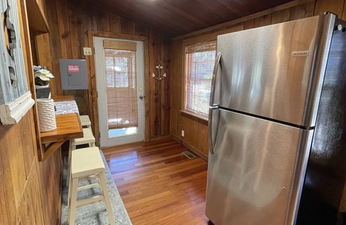 Lanark Village Cabin | Unique cabin close to beach and boat launch!