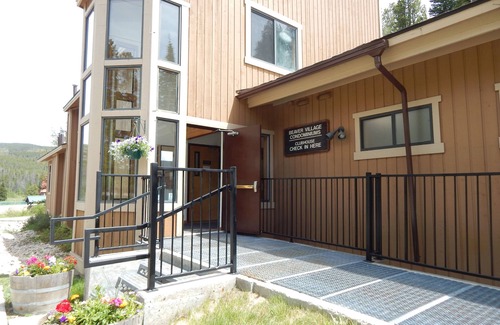 Winter Park Condo | Unique & colorful condominium close to downtown, minutes from WP Resort
