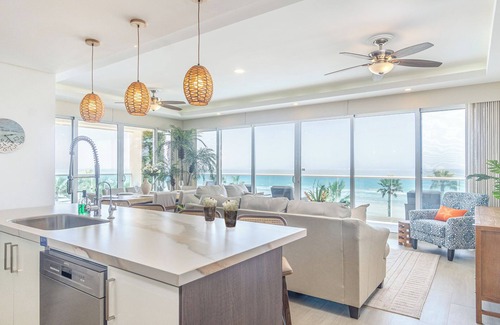 Puerto Penasco Condo | Unique condo by the beach at Encantame Towers C305