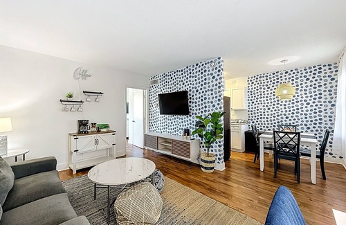 Survey Creek Apartment | Unique Condo w/Queen Bed & Canal View