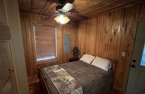 Georgia Coast Cabin | Unique country cabin on 1,000 acres!
