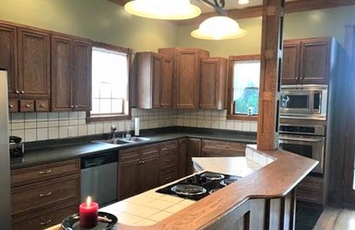 Kingsley House | Unique Delancey Family Farm on Picturesque 80 acres!