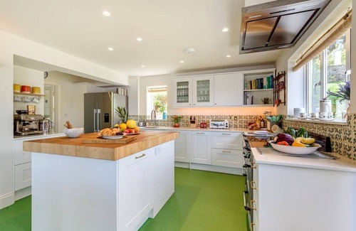 Dittisham House | Unique Dittisham Waterside Home with pool