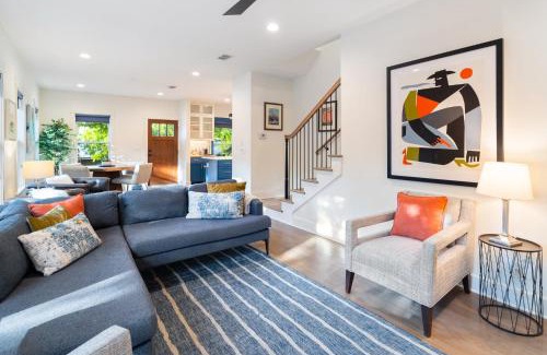 South River City House | Unique Hideaway 3BR 2BA Oak Shaded